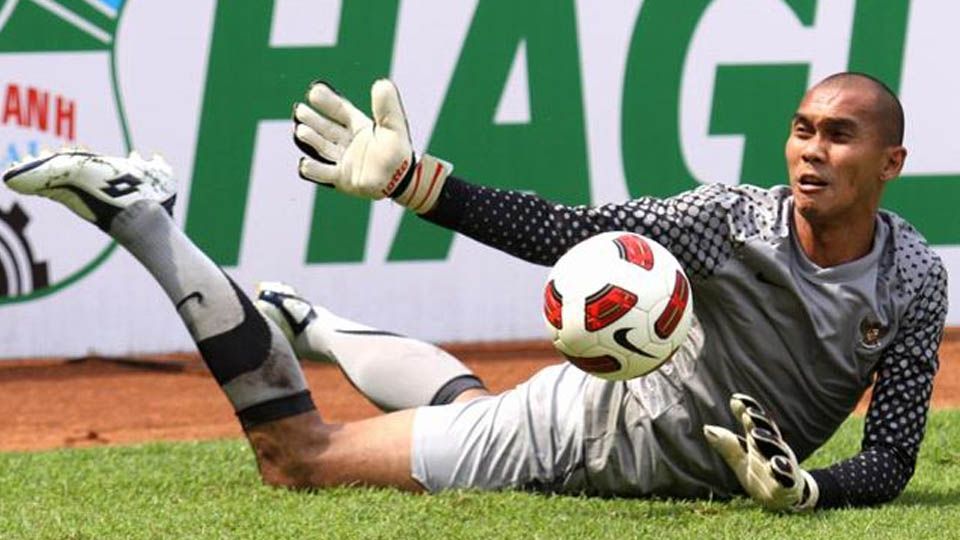 Mantan kiper tim nasional Indonesia, Markus Horison gagal menembus skuat Persiba. Copyright: © Yuhariyanto/INDOSPORT